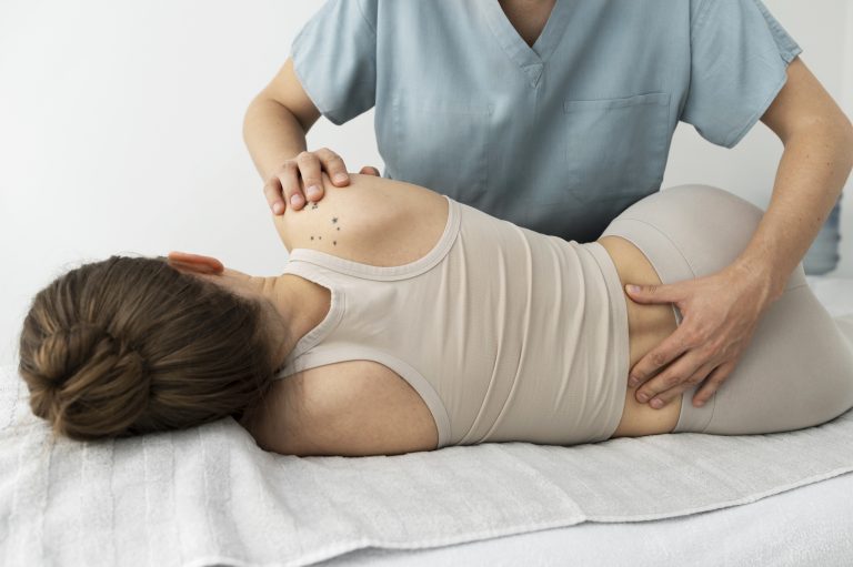nurse-taking-care-patient (1)